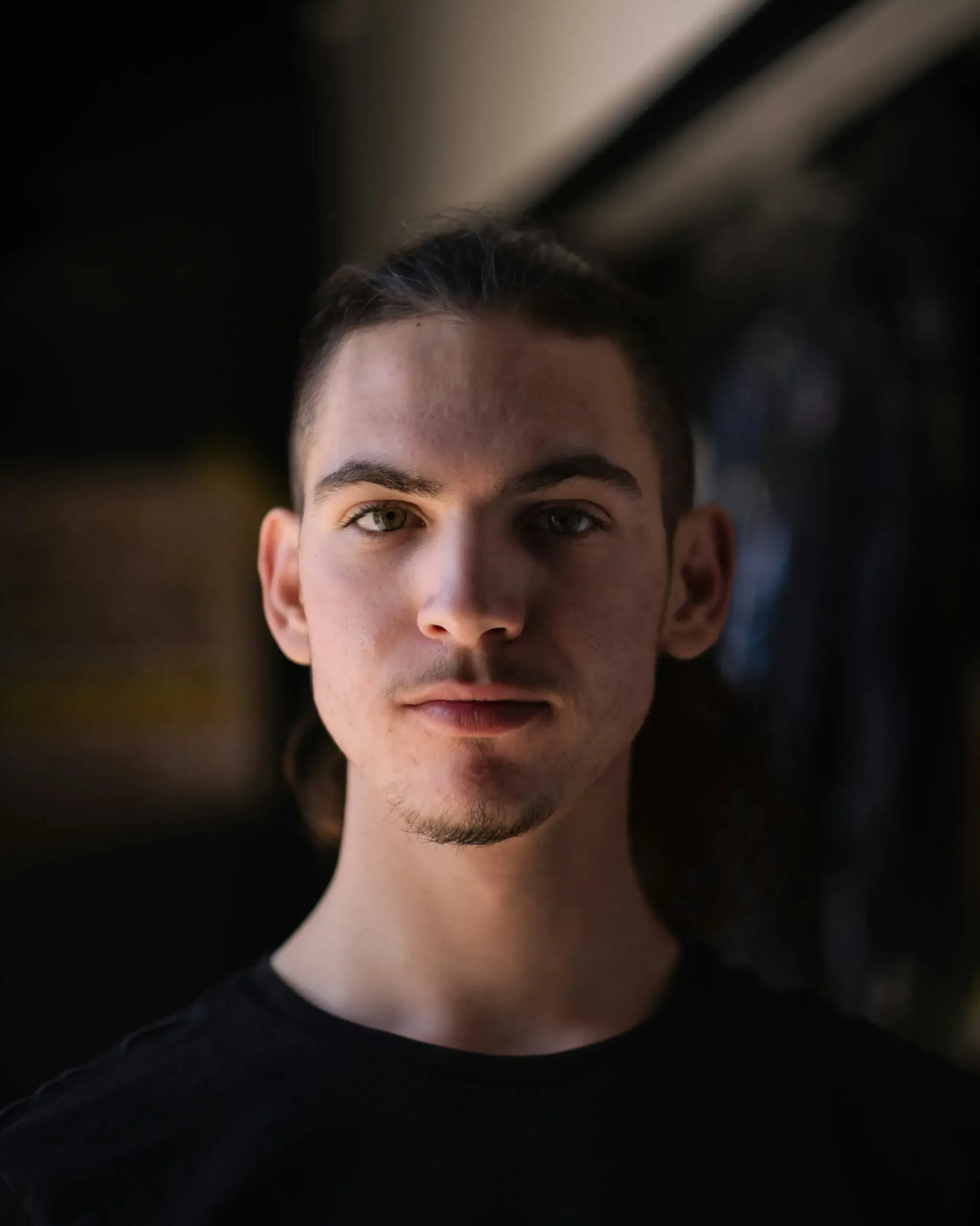 Lucas_portrat_avis